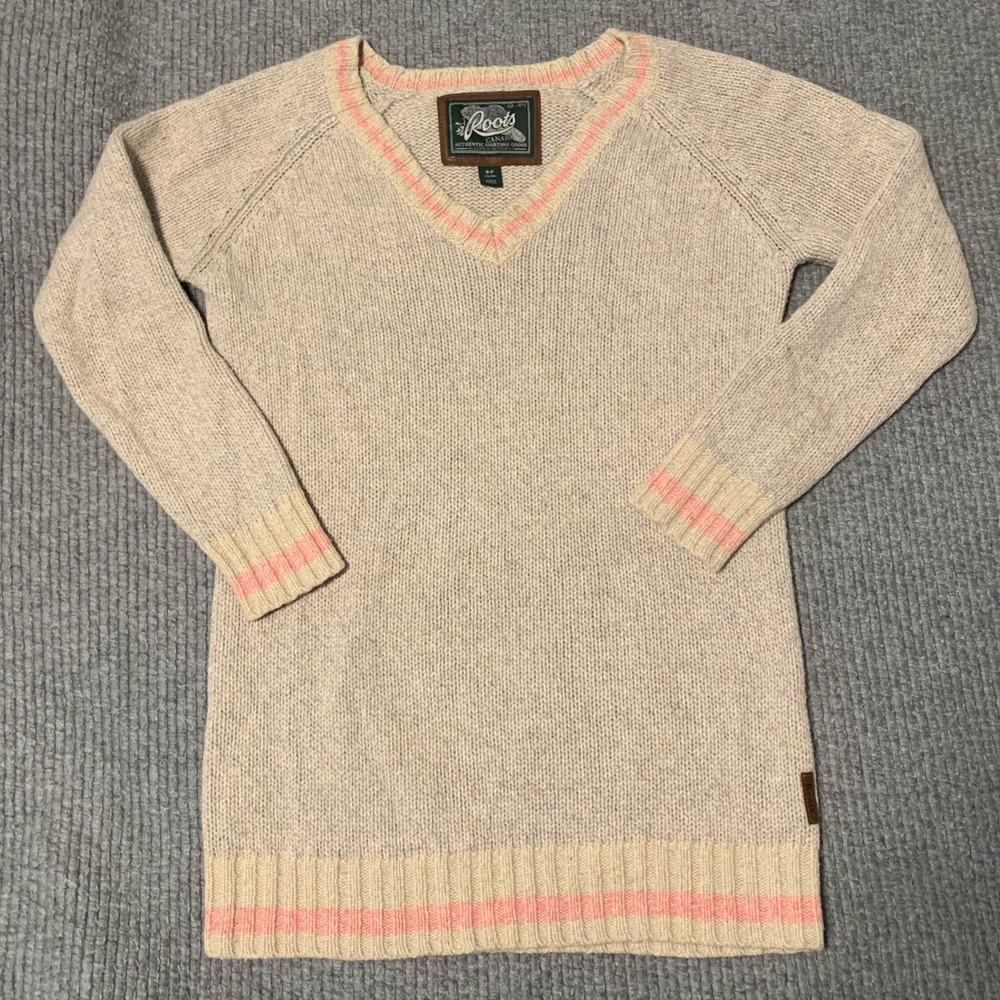 Roots knit preppy sweater with pink trim v-neck